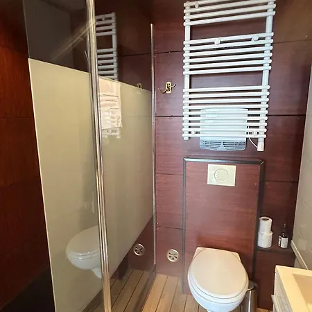 Apartment Face Acces Plage, Balcon, Parking - Fr-1-652-14 *