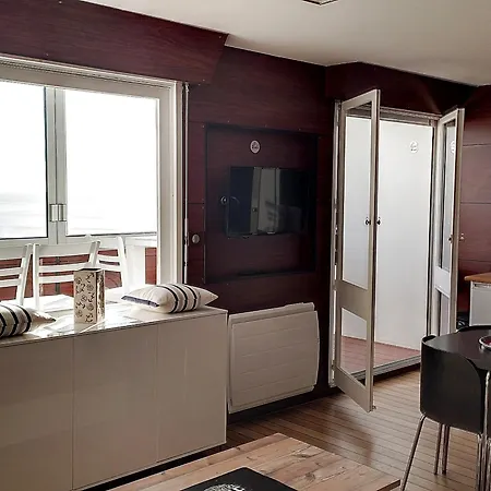 Apartment Face Acces Plage, Balcon, Parking - Fr-1-652-14 *