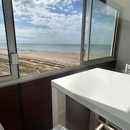 Face Acces Plage, Balcon, Parking - Fr-1-652-14 Apartment *